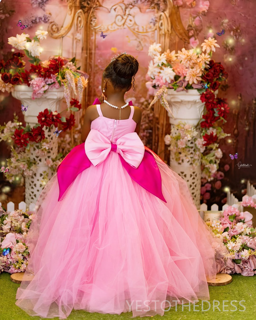 2025 Cute Pink Flower Girl Dresses Girls Birthday Dress Communion Gowns Spaghetti Straps Bow Tiered Tulle Princess Marriage Dress F166
