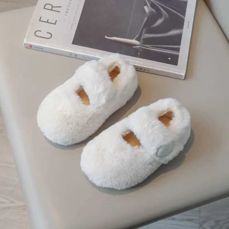 2024 Winter New Girls Shoe Plush Warm Princess Child Casual Shoes Fashion Versatile Women Sneakers Trend Classic Medium Kid ShoeXJ241209