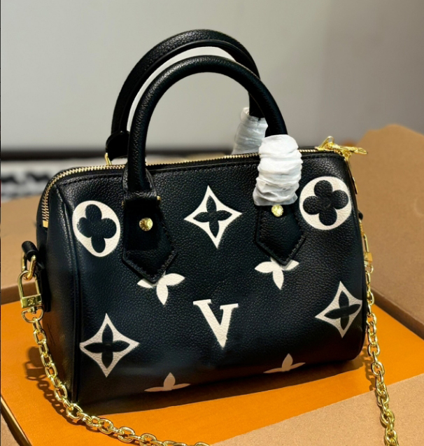Designer Bag Luxury Shoulder Bag 16cm mini bag High Quality Classic Unisex Crossbody Bags Designer Women Leather Denim Crossbody Luxury Bag Purses Mini Wallets