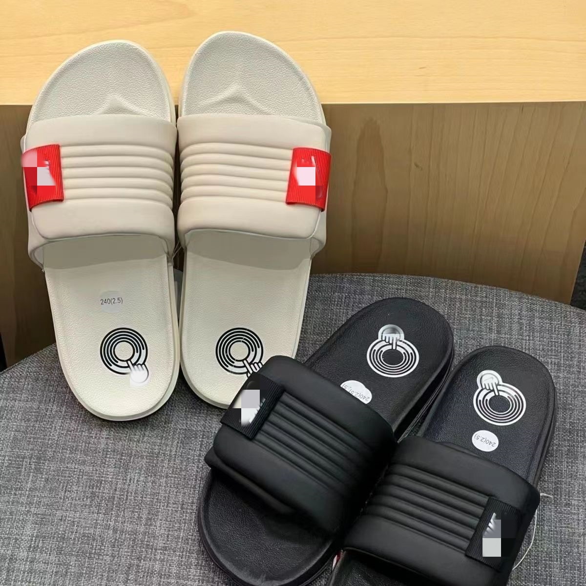 Summer New Velcro Slippers for Casual Sports Outerwear, Men's and Women's Bread, Beach Sandals