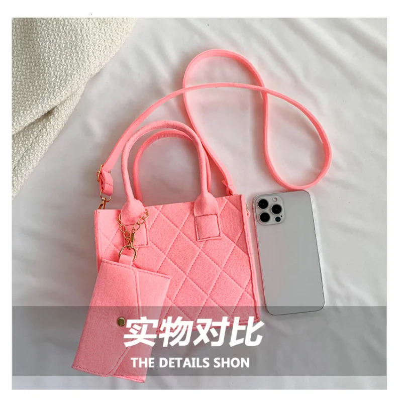 New Zipper Crossbody Bag Solid Color Felt Shoulder Bag Designer Handbag Casual Designer Women s Crossbody Bag Trendy Bag bag