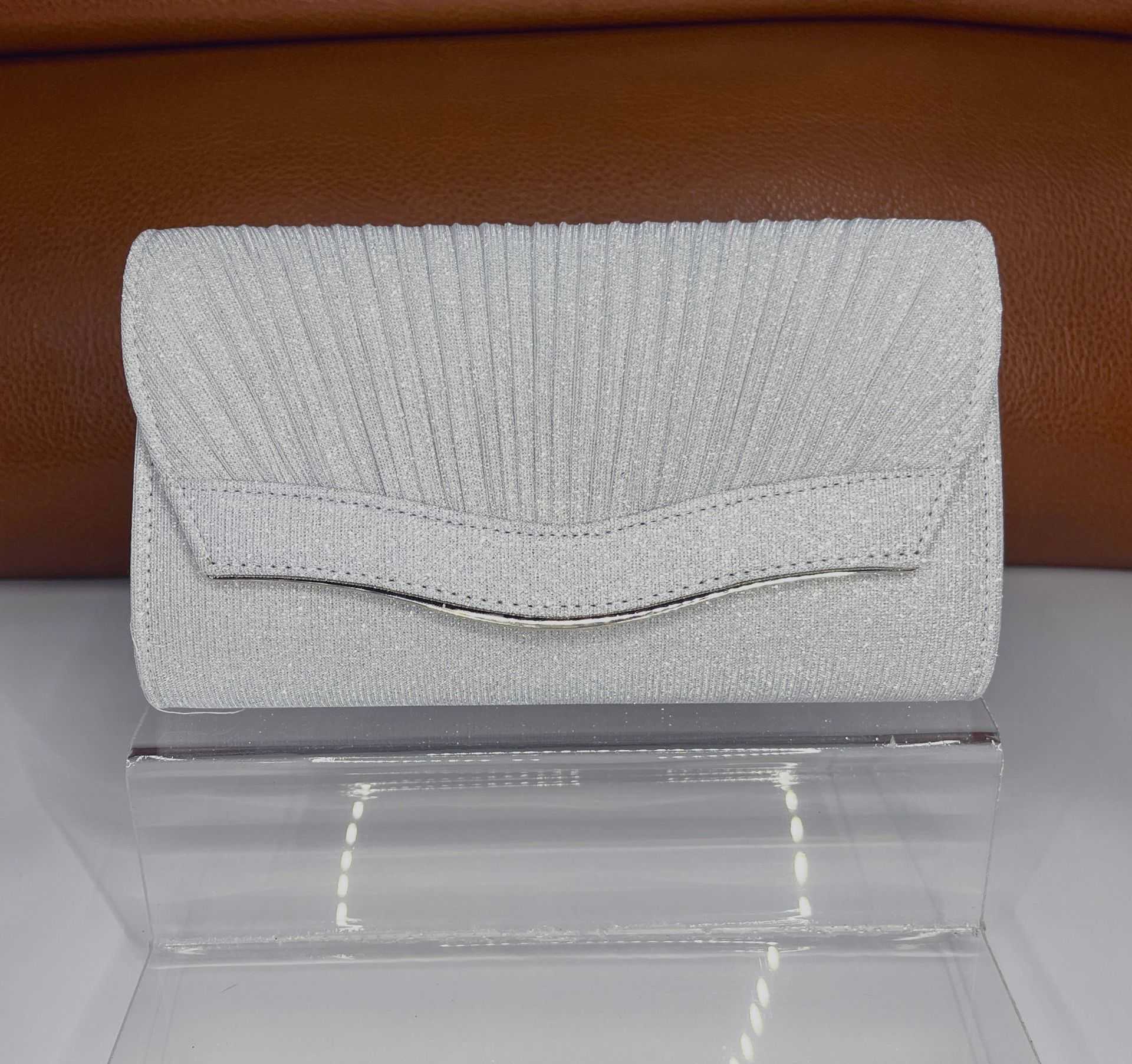 Fabric Evening Bag Evening Bag Hand-held Clutch Bag Satin Womens Bag Flip Cover Style Dress Solid Color New Style 240920