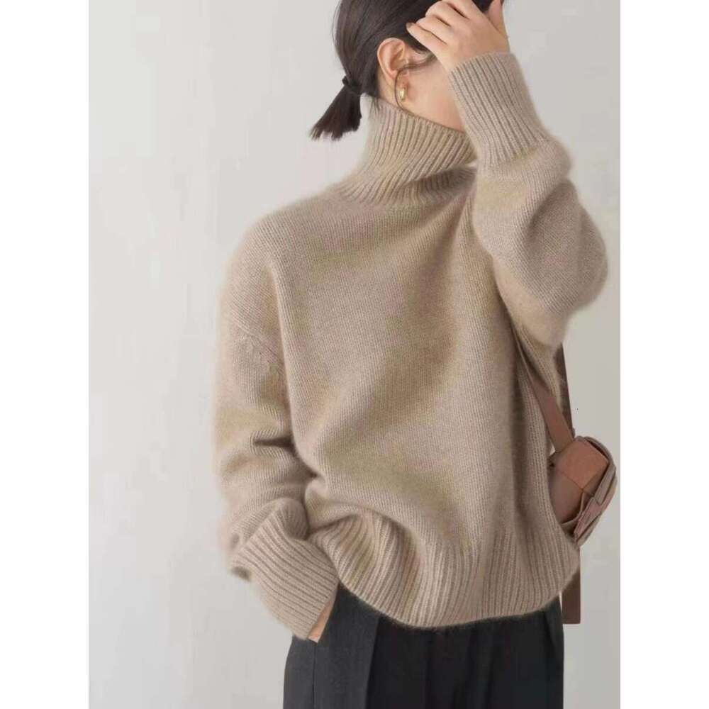 lazy high neck knitted for women in autumn winter, soft and sticky solid color, loose fitting interior, Korean style women's sweater