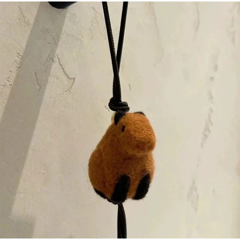 Creative wool felt animal bag pendant keychain plush cartoon backpack car key accessories sheep panda pig handmade decoration 241205