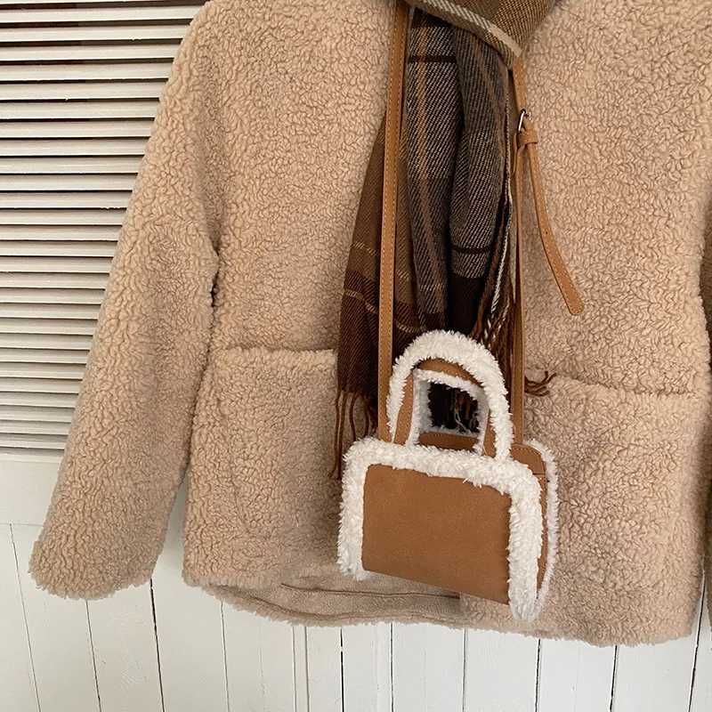 Winter Lambswool Handbag Designer Small Soft Plush Cross Body Bag Womens Fashion Wide Shoulder Strap Womens Shoulder Bag Mini Bag Z241210 - view 5