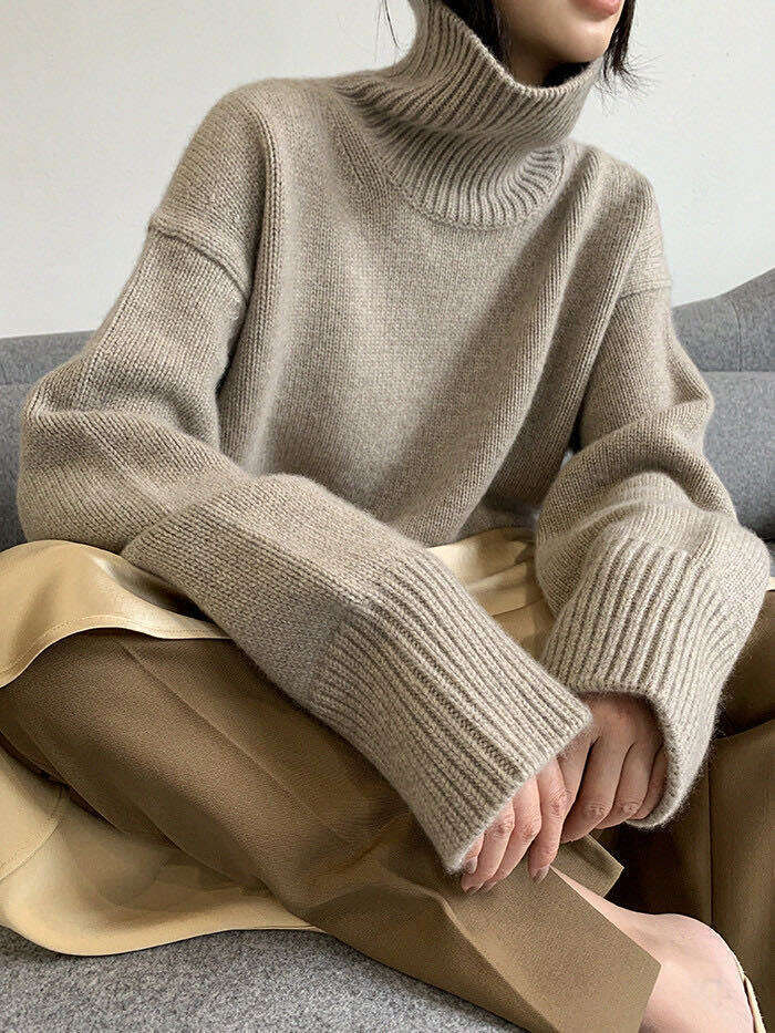 Autumn high neck new loose and lazy style, flat needle thickened inner layer, pullover base, knitted sweater, women's fashion trend
