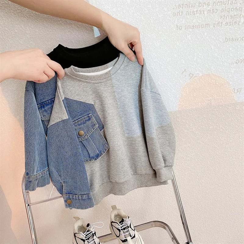 Spring Boys and Girls Top Denim Patchwork Sleeve Loose Hoodie Autumn Casual Childrens T-shirt 241210
