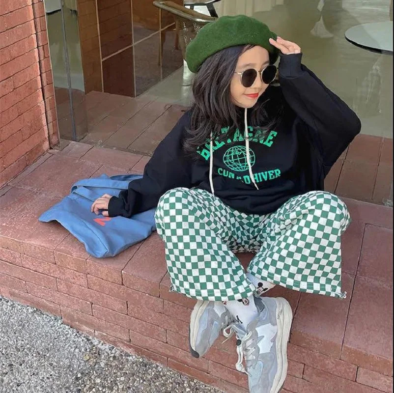 Spring and Autumn Girls Cotton Loose Letter Sports Jacket School Childrens Track Zipper Hoodie Top Childrens Training Parachute 2-14 Years 241210