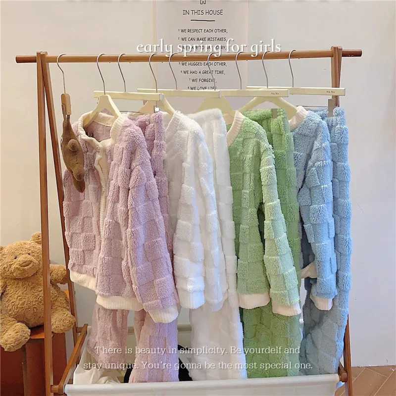 Women Pyjamas Sets Autumn Winter Warm Flannel Thick Homewear Long Sleeve Solid Color Sleepwear Female Pajamas SuitC241209C250109