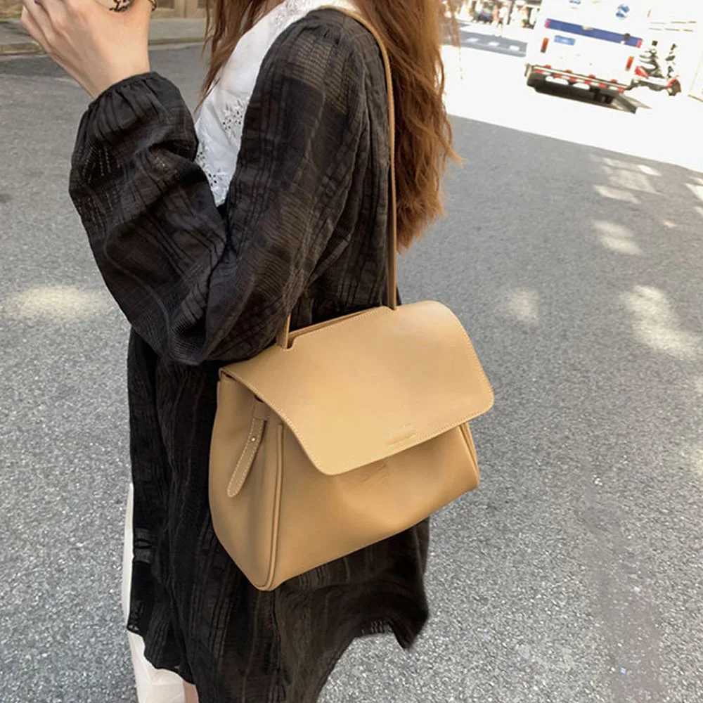 2023 Fashion Large PU Shoder Bag Grossbody Message Bag for Wan Students School Z250318