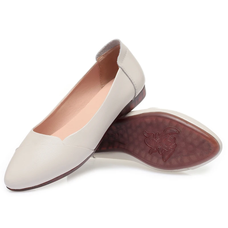 AIYUQI Women's Flat Shoes Spring Genuine Leather Casual Shoes Women Large Size Non-Slip Mom Shoes