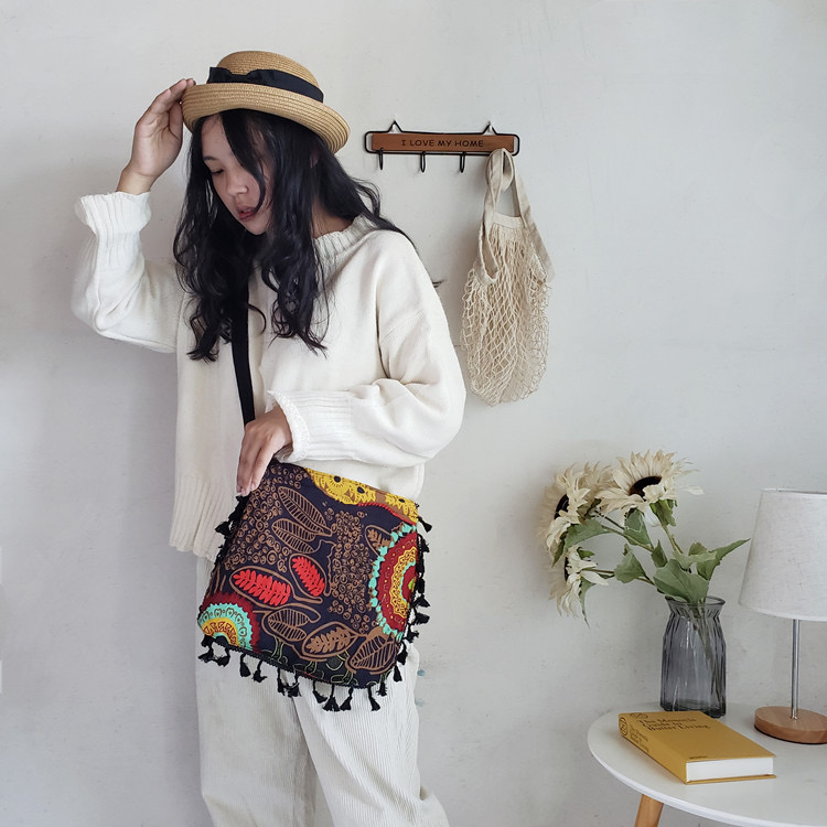 New artistic Bohemian canvas New ethnic style Su diagonal cross bag, women's shoulder bag