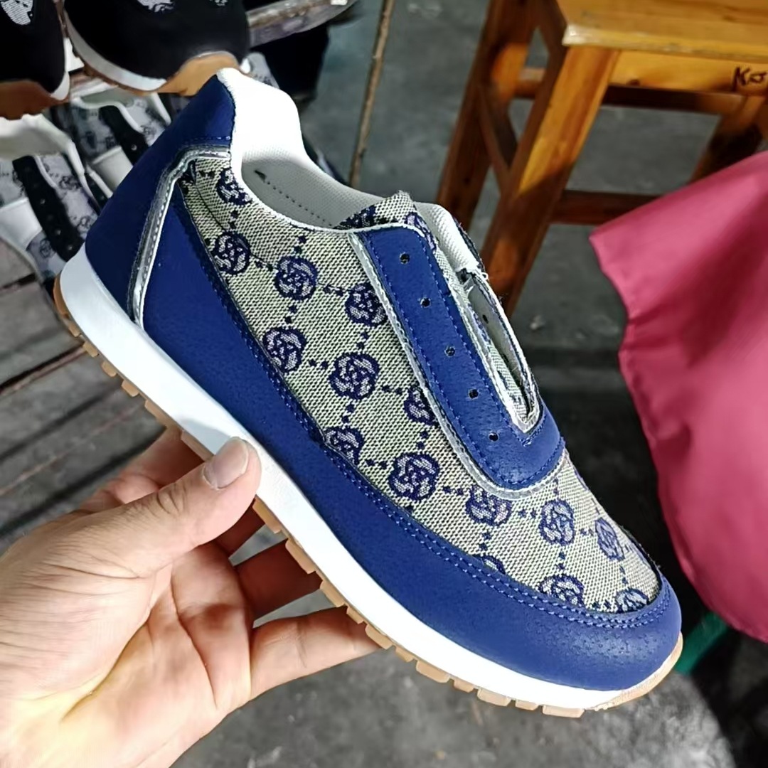 Custom pattern running sports shoes