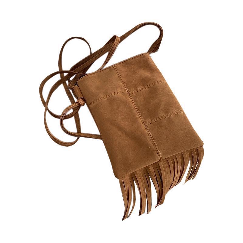 2024 New New niche design new women's Bohemian American style tassel frosted crossbody mobile phone bag for women