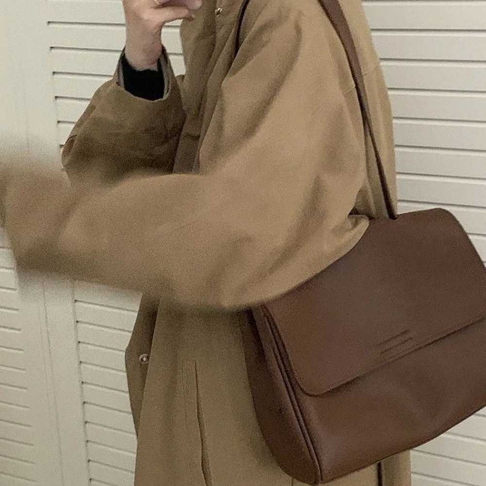2023 Fashion Large PU Shoder Bag Grossbody Message Bag for Wan Students School Z250318