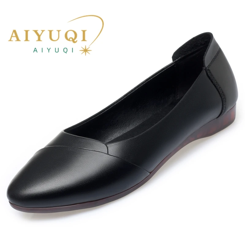 AIYUQI Women's Flat Shoes Spring Genuine Leather Casual Shoes Women Large Size Non-Slip Mom Shoes