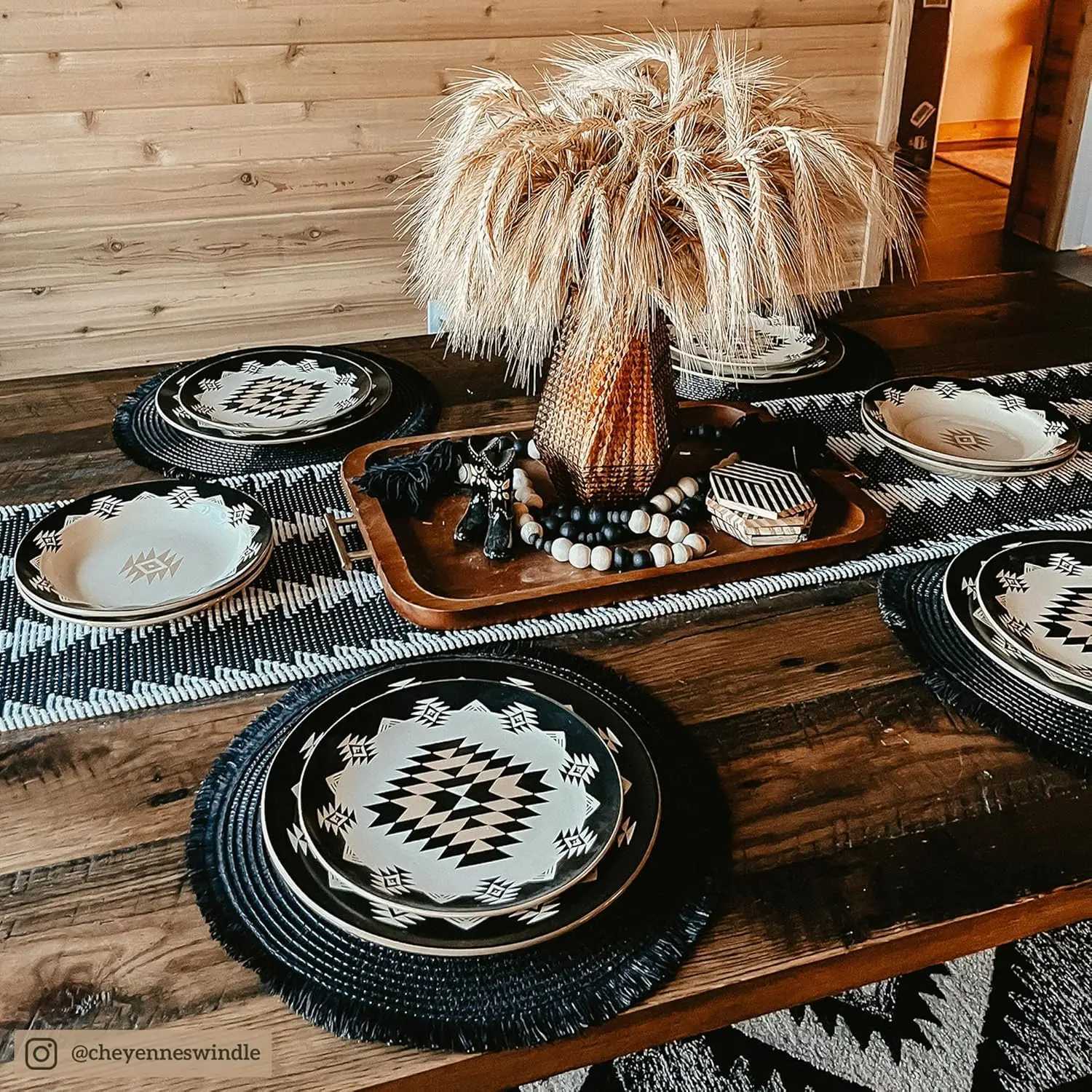 Paseo Road By HiEnd Accents Chalet Aztec 16 Piece Ceramic Dinnerware Set with Plates Bowls gs Southwestern Rustic Cabin LodgeXJ241209