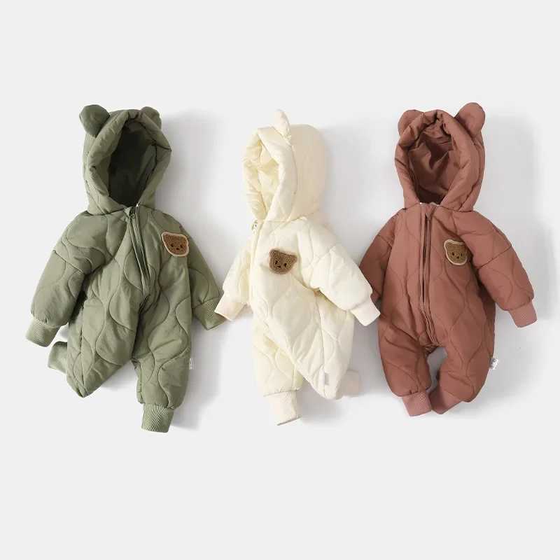 Winter Baby Clothing with Fur Lining Warm and Thick Preschool Girls jumpsuit Cartoon Bear Baby jumpsuit Newborn Coat M241211