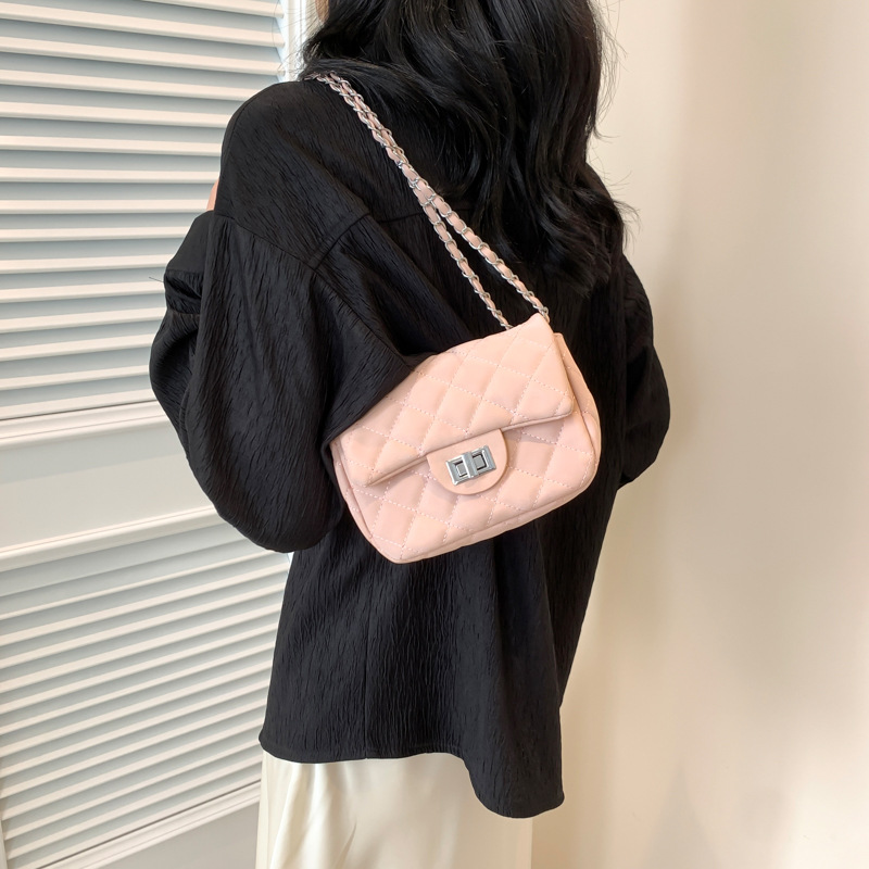 Fashion Bag Womens Designer Bags: Quilted Faux Leather Crossbody With Chain Strap - Elegant Square Design, Versatile Single Shoulder New Free Delivery