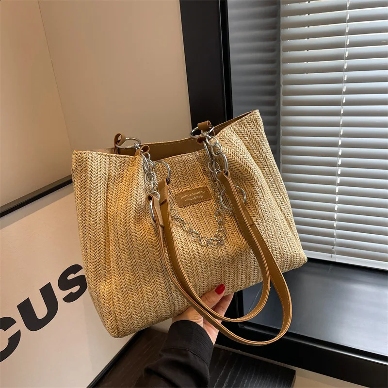 Rattan Womens Handbag Beach Bag Handmade Knitted Straw Bag Large Capacity Handbag Leather Bohemian Summer 241205