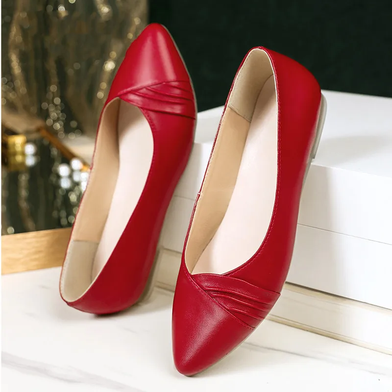 Women Shoes Casual Genuine Leather Spring Soft-soled Lightweight Mother Shoes Large Size Flat Shoes for Ladies