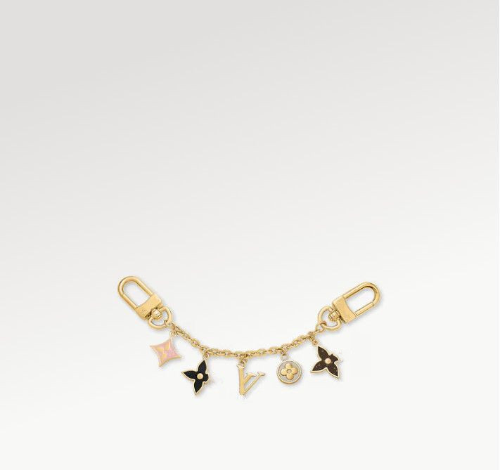 With BOX Luxury designers keychains Letters with flowers top Car Key Chain Women Buckle jewelry Keyring Bags Pendant Exquisite Gift