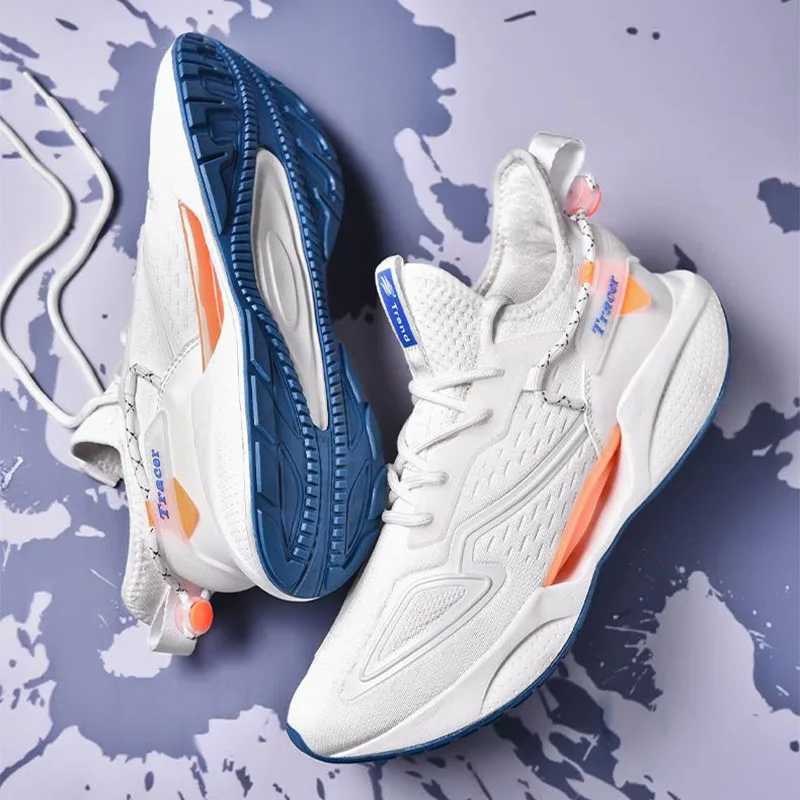 New Casual Sports SShoes Mens Mesh Breathable Soft Sole Running Shoes Korean Version Fashionable Coconut Shoes Z250326