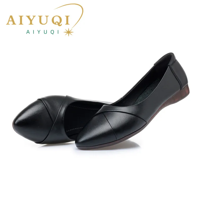 AIYUQI Autumn Women Flat Shoes Genuine Leather Comfortable Bottom Big Size Casual Loafers Mother Shoes
