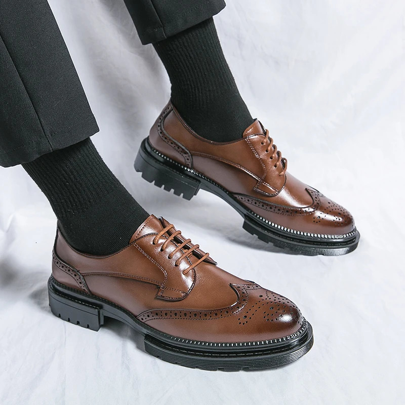 Leisure Genuine Leather Shoes for Men British Pointed Business Attire Office Wear Korean Version Height Increase Mens Shoes 241211