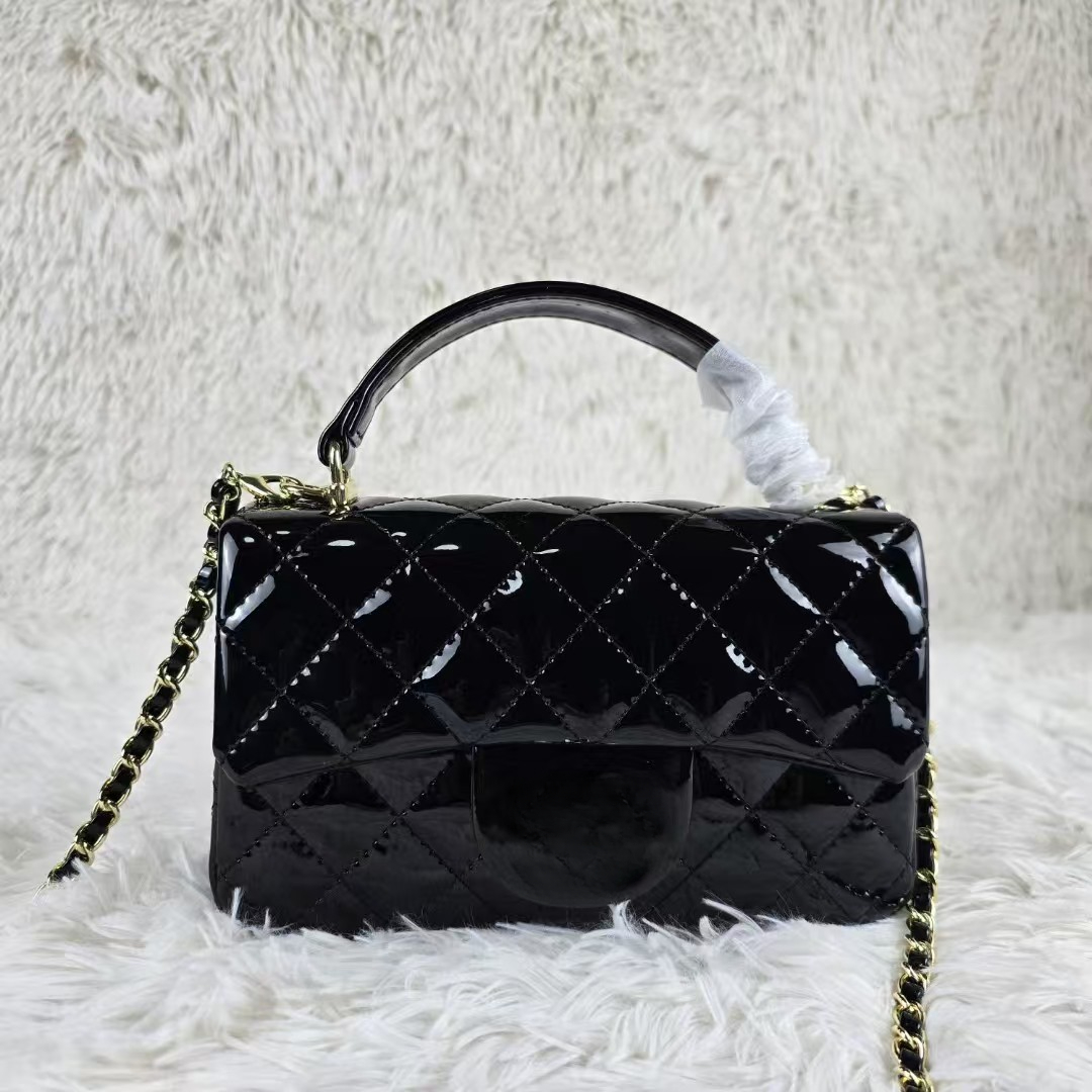 Designer Real Patent Leather Shoulder Bags Cowhide Plaid Hand bag Crossbody Purses And Handbags Chain Belt Bag Women Luxury Quality Totes 3001