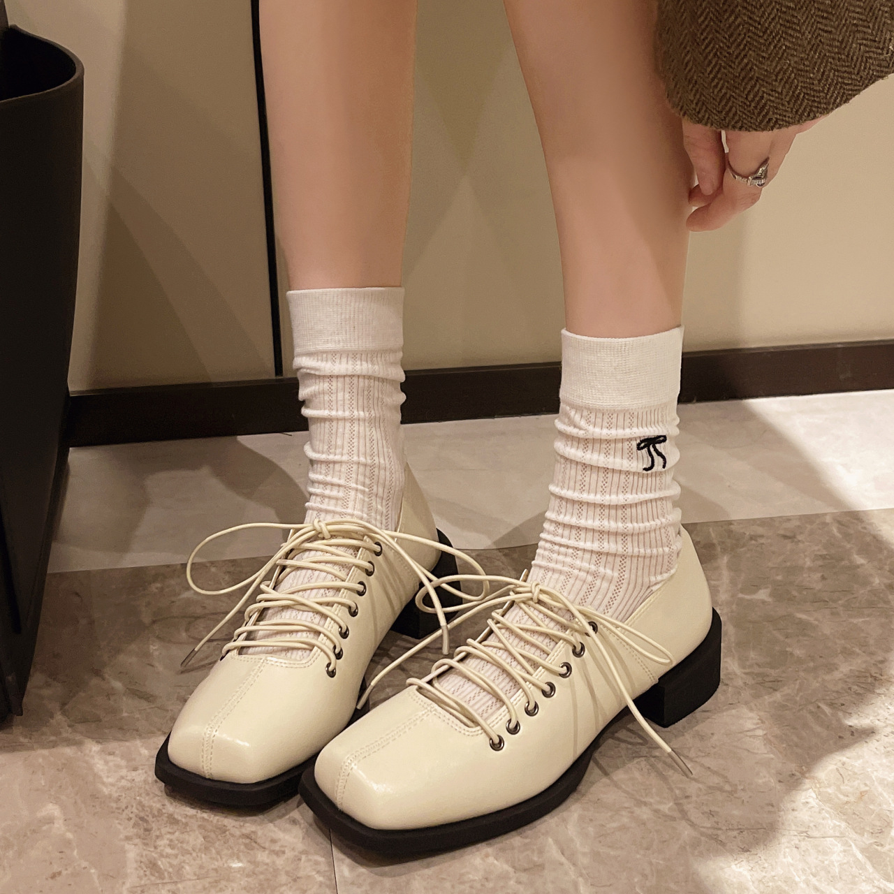 Women Dress Shoes:Thick Sole High Heel Simple Design Fashion Versatile British Style Leather Shoes,Black/Apricot,Free shipping
