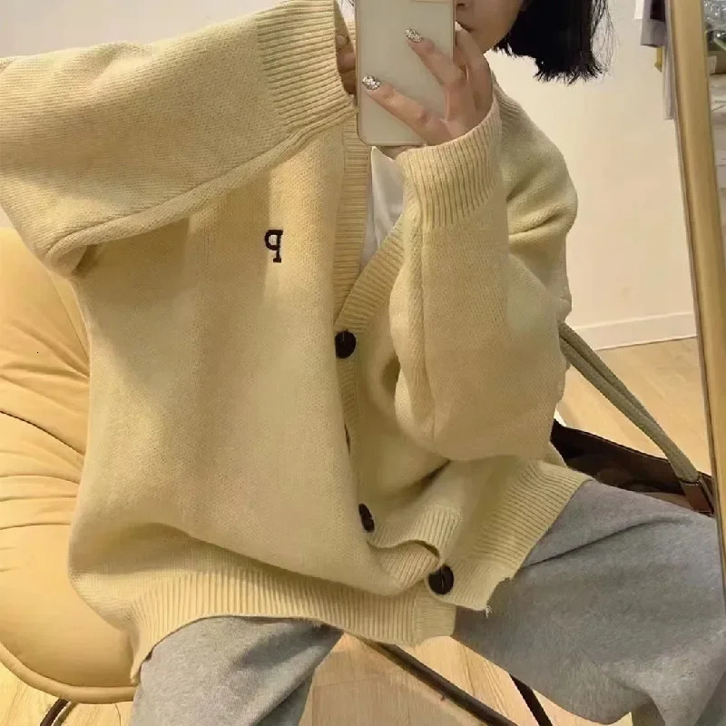 Vintage LooseFit Long Sleeve Knitted Cardigan Embroidered Letter Dongdaemun Style Sweater Jacket For Women 241211