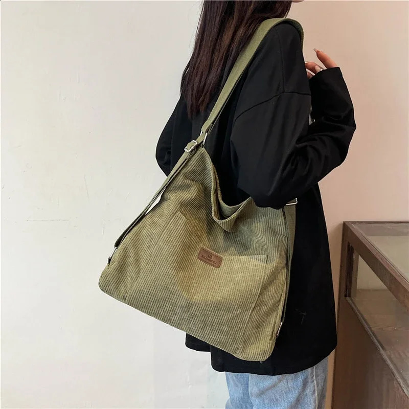 Corduroy Sewing Thread Shoulder Bags Large Capacity Crossbody Bags for Women Zipper Solid Bolso De Hombro 241210