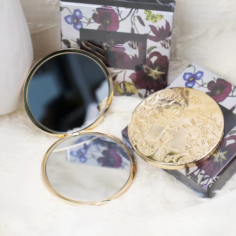 Luxury Letters Hand Gift Compact Mirrors Grass Gold Vintage Double Sided Portable Enlarged Classic Designer Makeup Mirror Folding with Box