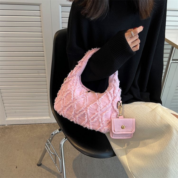 This Rhombus Denim Handbag Is Stylish, Simple , Suitable for Work, Commuting and Dating. H6.26