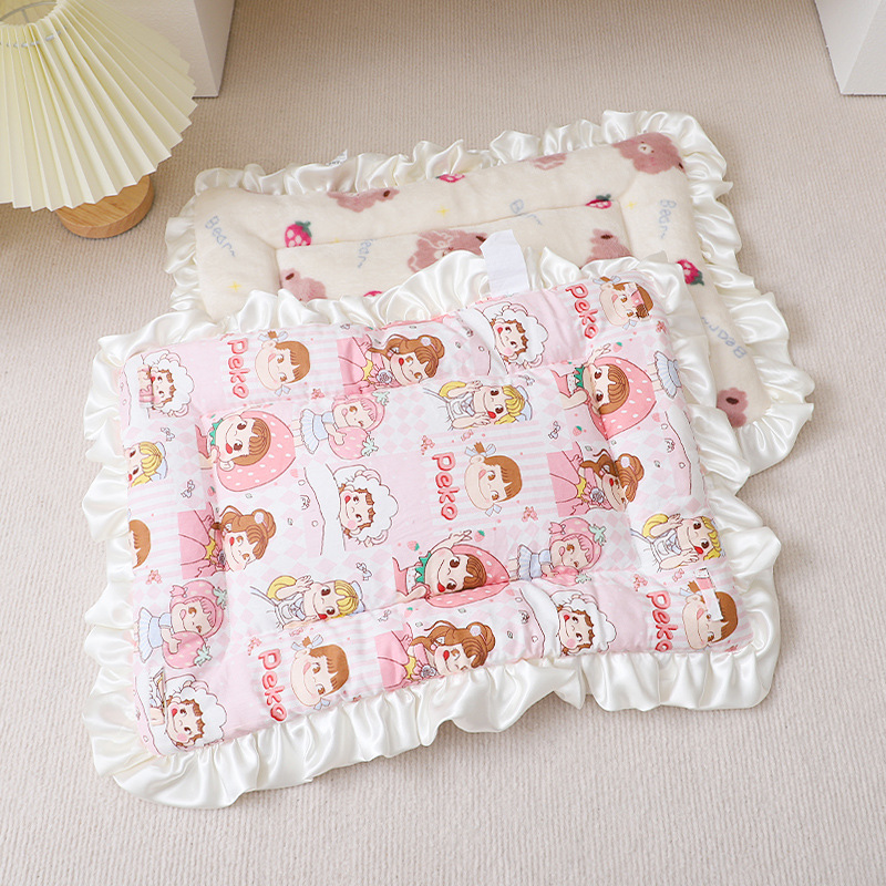 Update Autumn/Winter Four Seasons Universal Bixiong Nest - Cozy Pet Mat With Lace Pattern