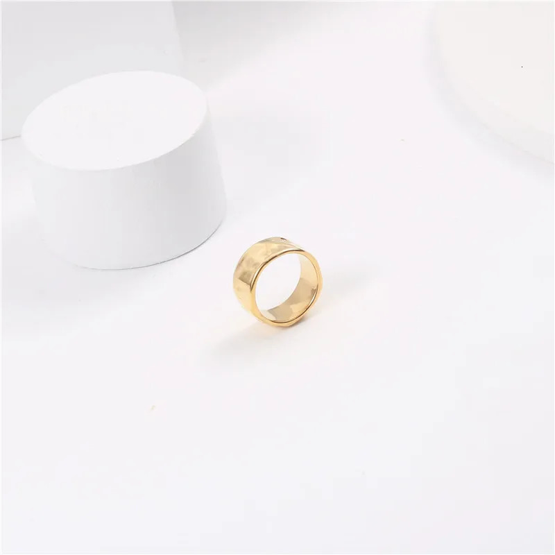 SOMMAR Fashion 18KGP Gold plated Lady ring Irregular textured ring with concave and convex patterns opal 241211