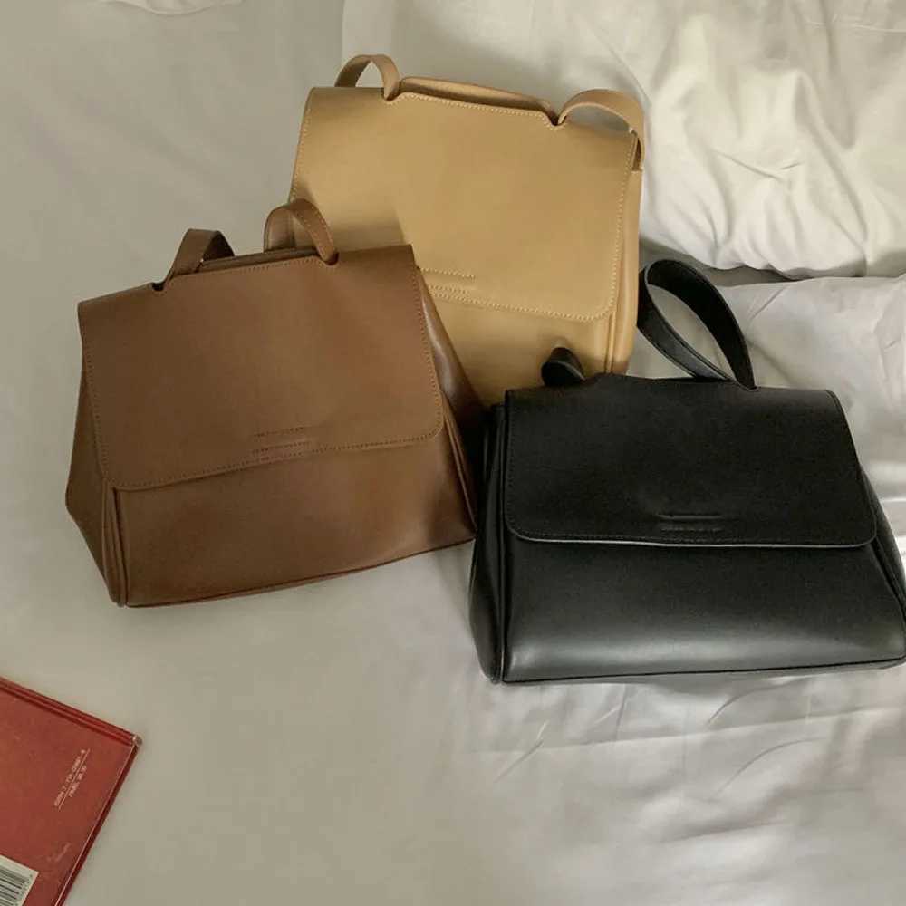 2023 Fashion Large PU Shoder Bag Grossbody Message Bag for Wan Students School Z250318