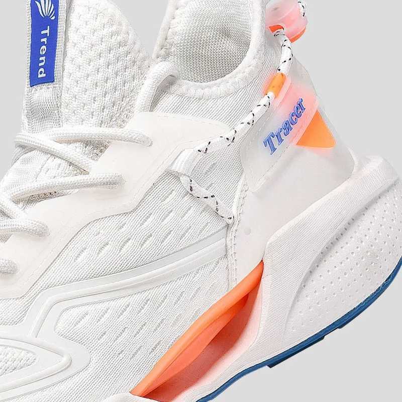 New Casual Sports SShoes Mens Mesh Breathable Soft Sole Running Shoes Korean Version Fashionable Coconut Shoes Z250326