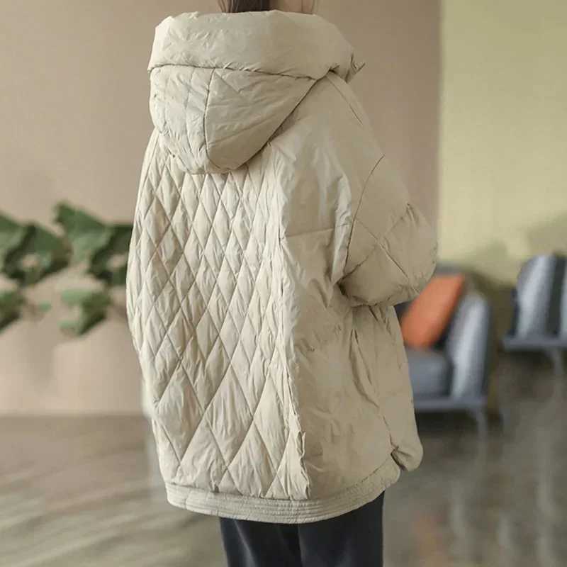 Womens light white duck down jacket casual loose size autumn winter coat with hood new winter coat womens M241211