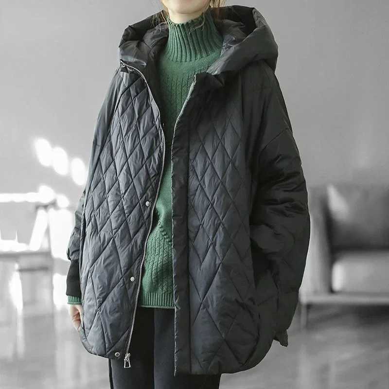 Womens light white duck down jacket casual loose size autumn winter coat with hood new winter coat womens M241211