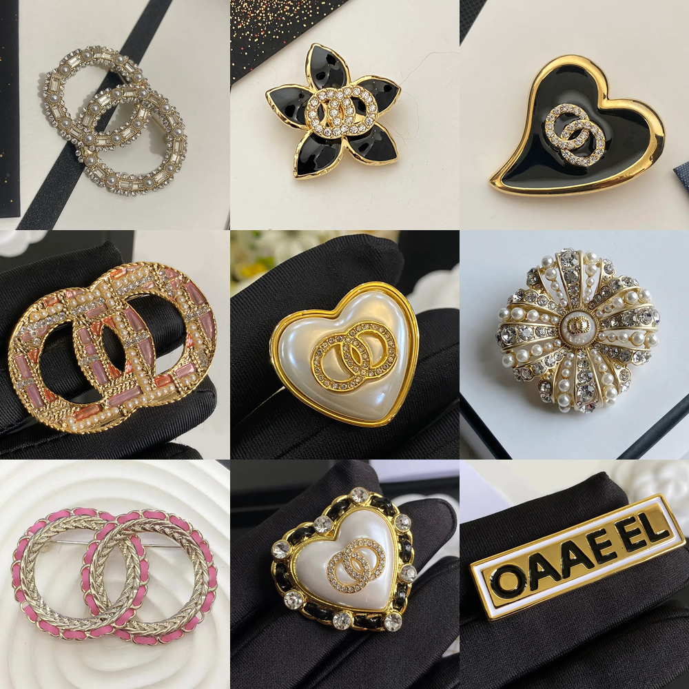Women Dia Designer Brooches Copper Gold Plated Crystal Jewelry Letter Brooch Charm Pin Men Womens Wedding Party Clothing Accessories
