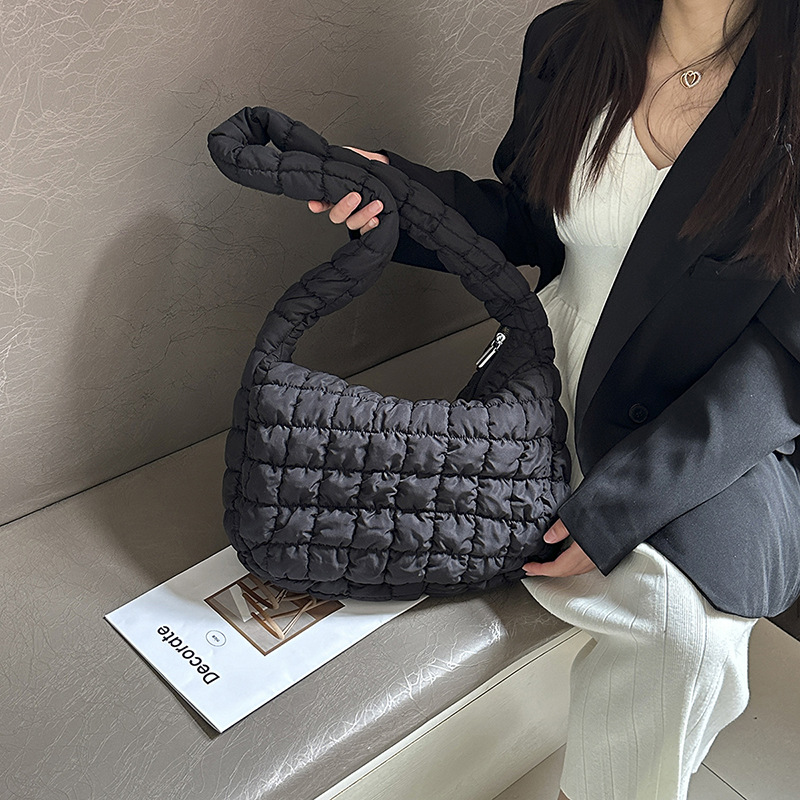 Designers Bag Free New Shipping Pleated Cloud Womens Large Capacity Crossbody Casual Cotton Clothing Tote Bag