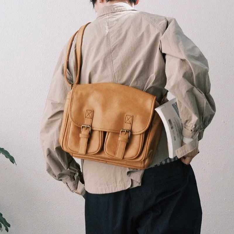 Vintage Japanese Style Messenger Bag Men Fi Crossbody Bag Mens Shoder Bag Luxury Soft PU Leather Sahels Messenger Bags Z241210
