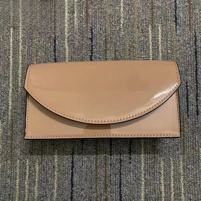 High-End Light Small Square Brand Design New Fashion Handbag Party Sexy High Heels Women Patent Leather Bag Cartoon Polyester BagVoyage