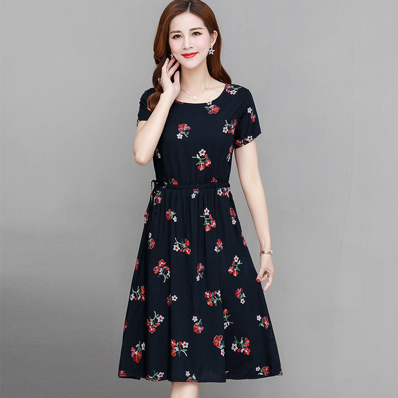 M9242 Spring and summer new large size women's floral dress middle-aged and elderly mother's dress loose slim fat age-reducing skirt