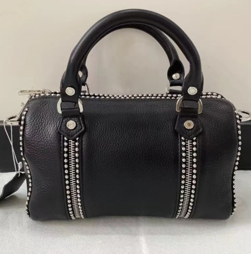 Women's Bags Genuine Leather Women Niche Brand Design New High Quality Fashion Handbag Light Casual Boston Mini Wrist Bag