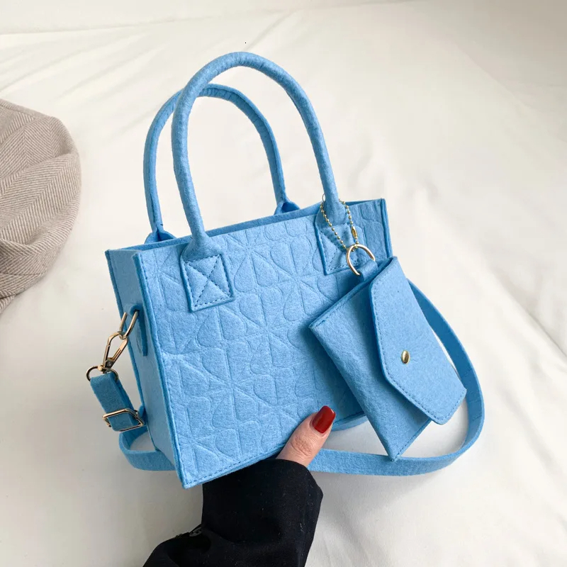 Hot Korean Version Of Minimalist Women's Bag With Felt Lightweight Designer Handbag, New Shoulder Bag Two-piece Set For Women's Handbag