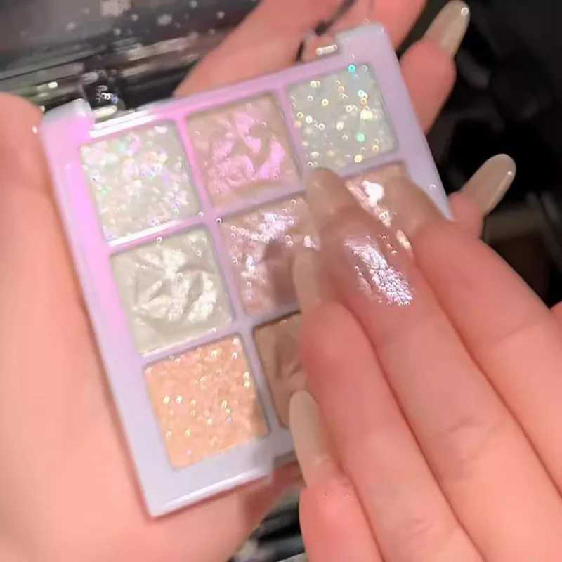 Snowflake Eyeshadow Palette Diamond Glitter Eye Shadow 9 Colors Polarization Flash Highlighter Brighten Eyeshadow Shiny MakeupW241212