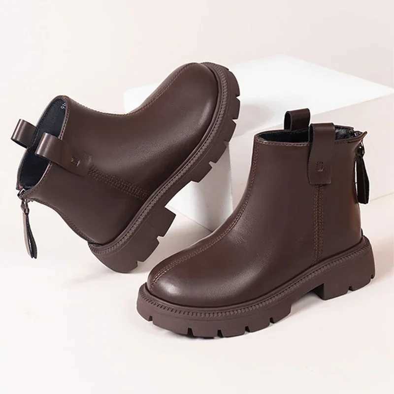 Boots Childrens 2024 New Princess for Kids Non-slip Outdoor Shoes Girls Spring Autumn Leather Short Hiking Student H241212
